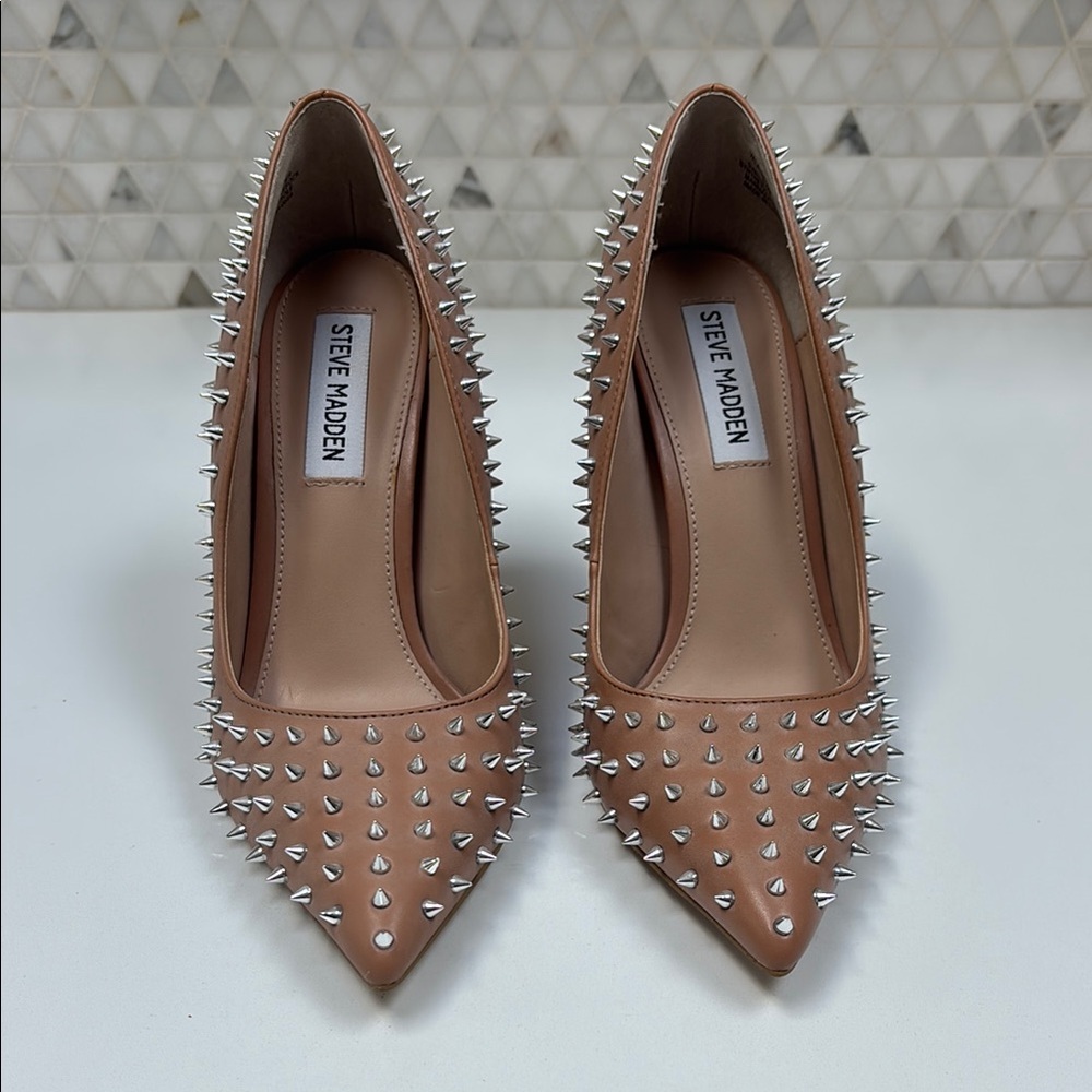 Steve Madden Tan Silver Spiked Heels- NEVER WORN